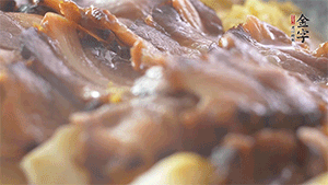 大火蒸至15分鐘即可。